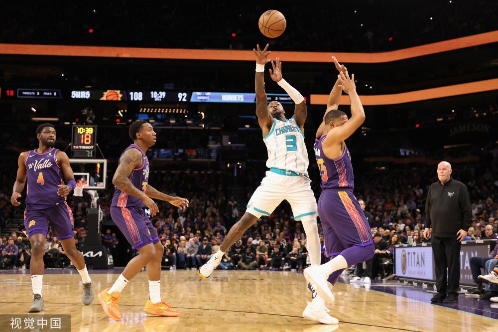 使得比赛呈 使得比赛呈