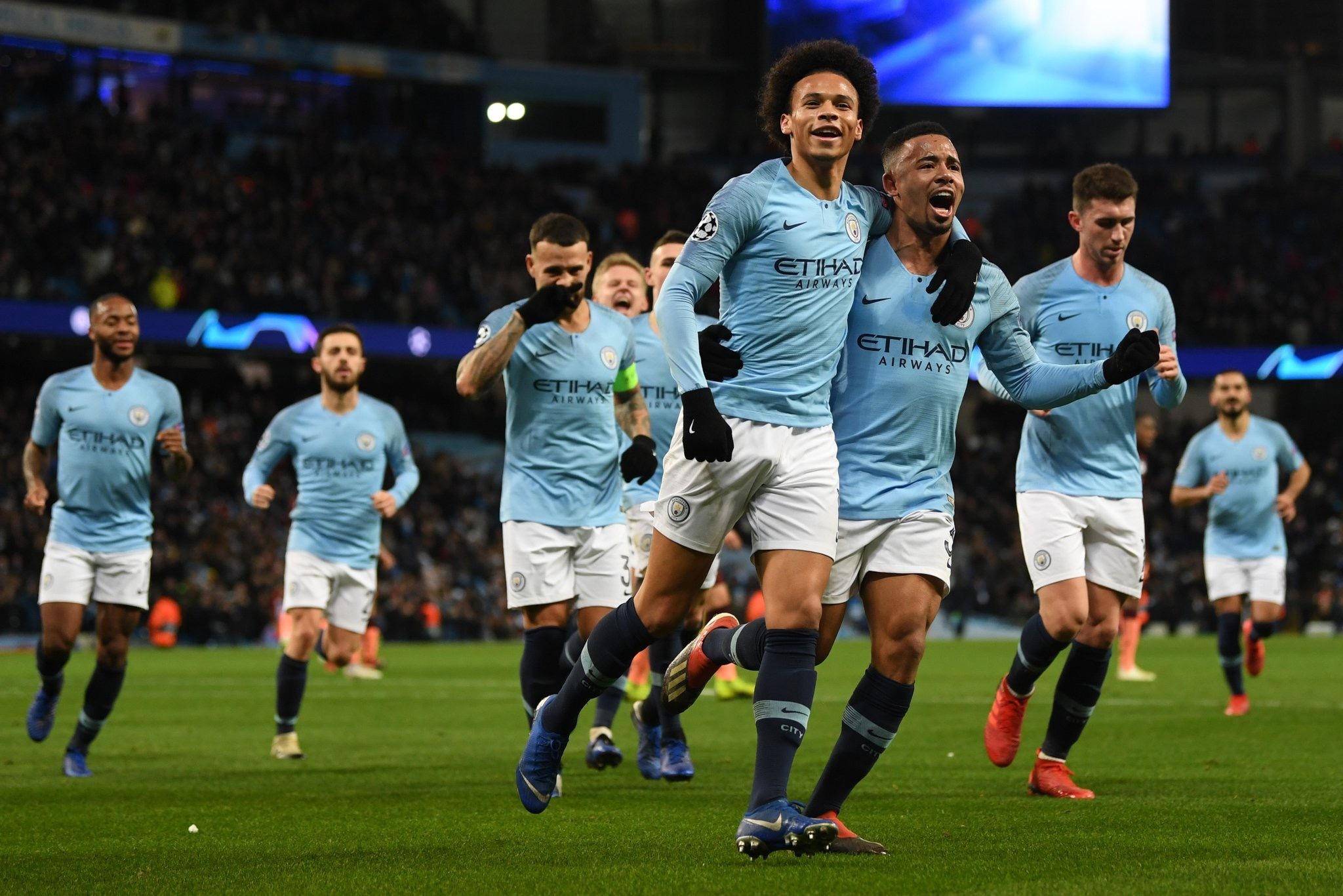 合与长传冲 合与长传冲